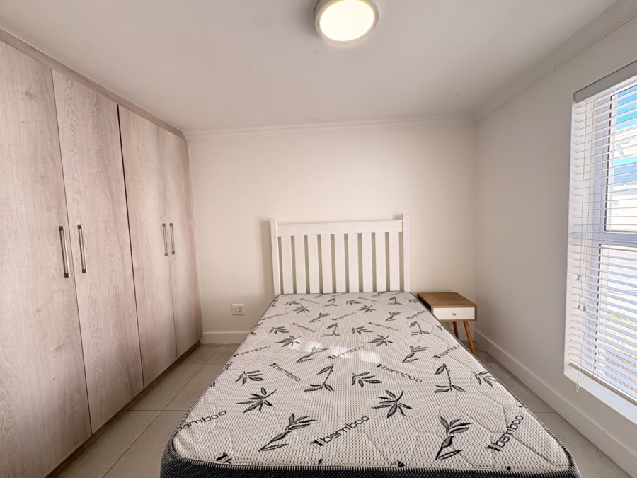 To Let 2 Bedroom Property for Rent in Da Gama Village Western Cape